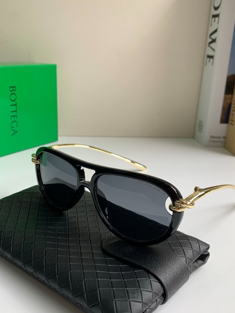 BOTTEGA VENETA 2026 New Sunscreen Sunglasses - Picture 3 of 9